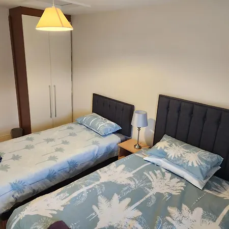 3 Bedrooms Near Airport & 7people Dublin