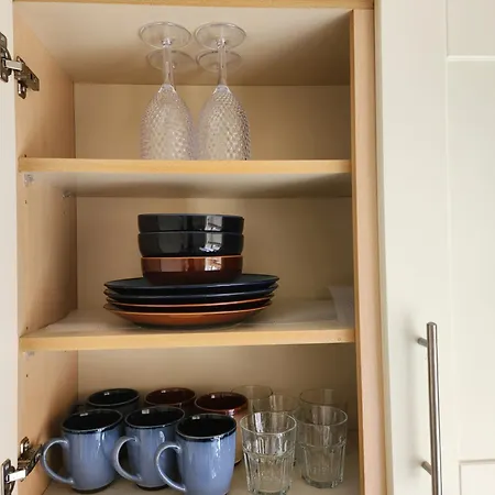 3 Bedrooms Near Airport & 7people Apartment *